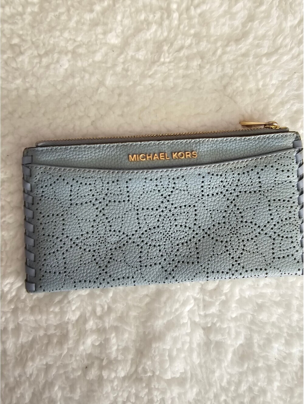 Michael Kors Pale Blue Leather Laser cut Karson Slim Card Case